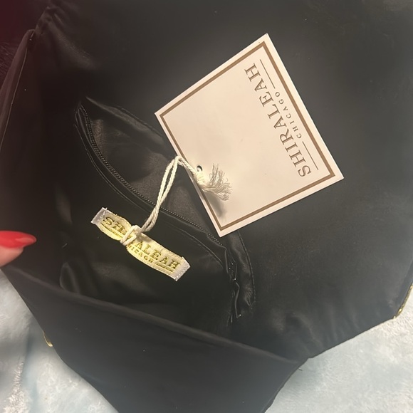 Shiraleah Chicago Micha Embellished Velvet Envelope Clutch - Picture 4 of 8